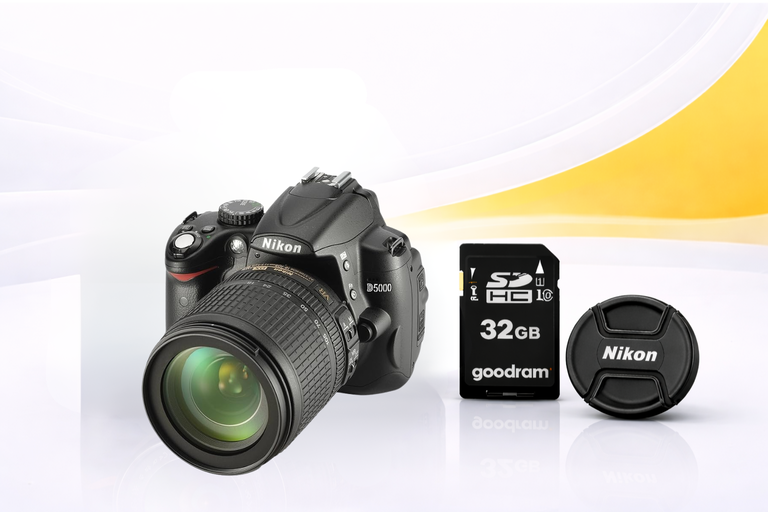 Nikon D5000 + 18-105mm Lustrzanka DSLR APS-C Uniwersalny Zestaw (4)