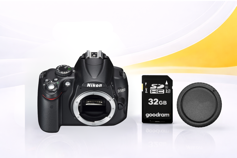 Nikon D5000 Body Lustrzanka DSLR APS-C Ruchomy Ekran (4)