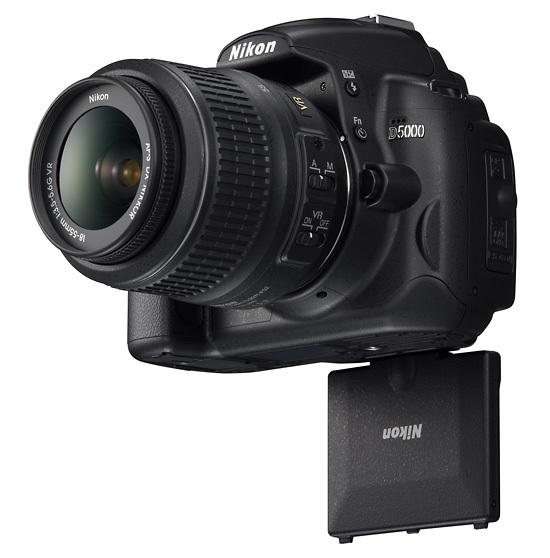 Nikon D5000 + 18-55mm Lustrzanka DSLR APS-C Zestaw (8)
